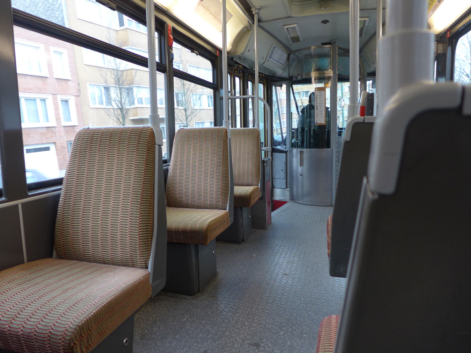 Après 30’, le terminus approche. Il n’y a plus grand monde dans le tramway
