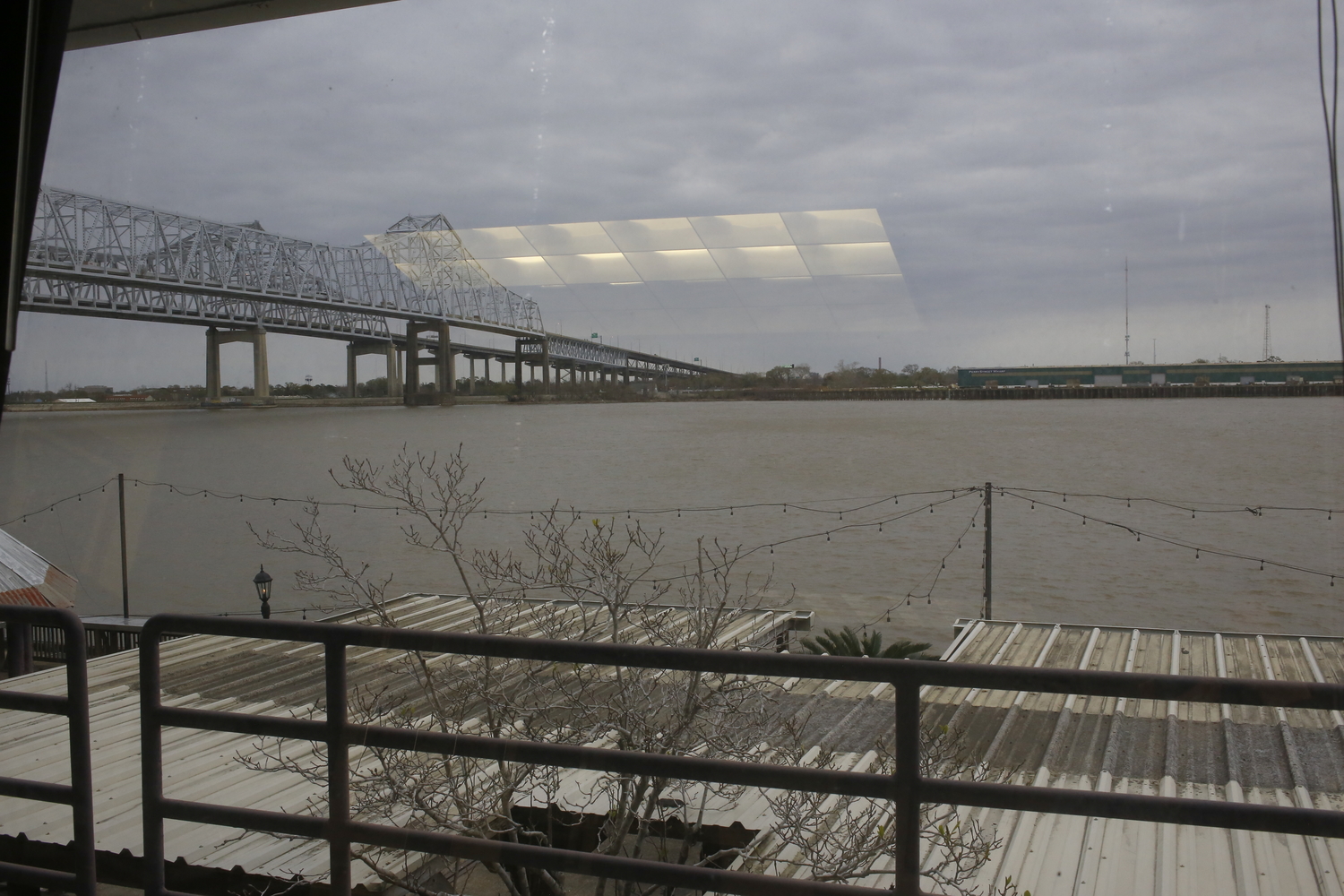 Le bureau de Barry a vue sur le Mississippi © Globe Reporters