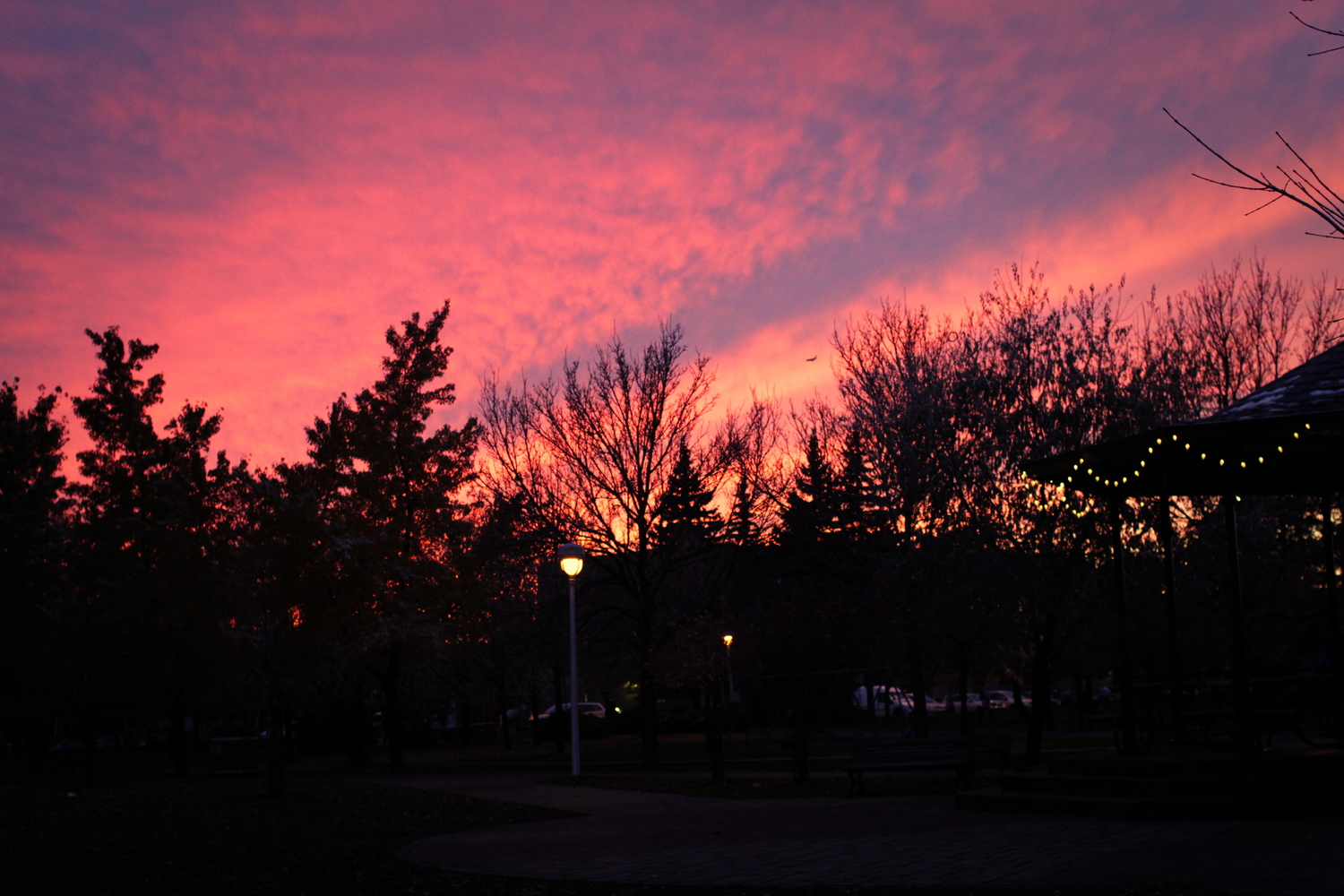 Un magnifique coucher de soleil à Montréal.