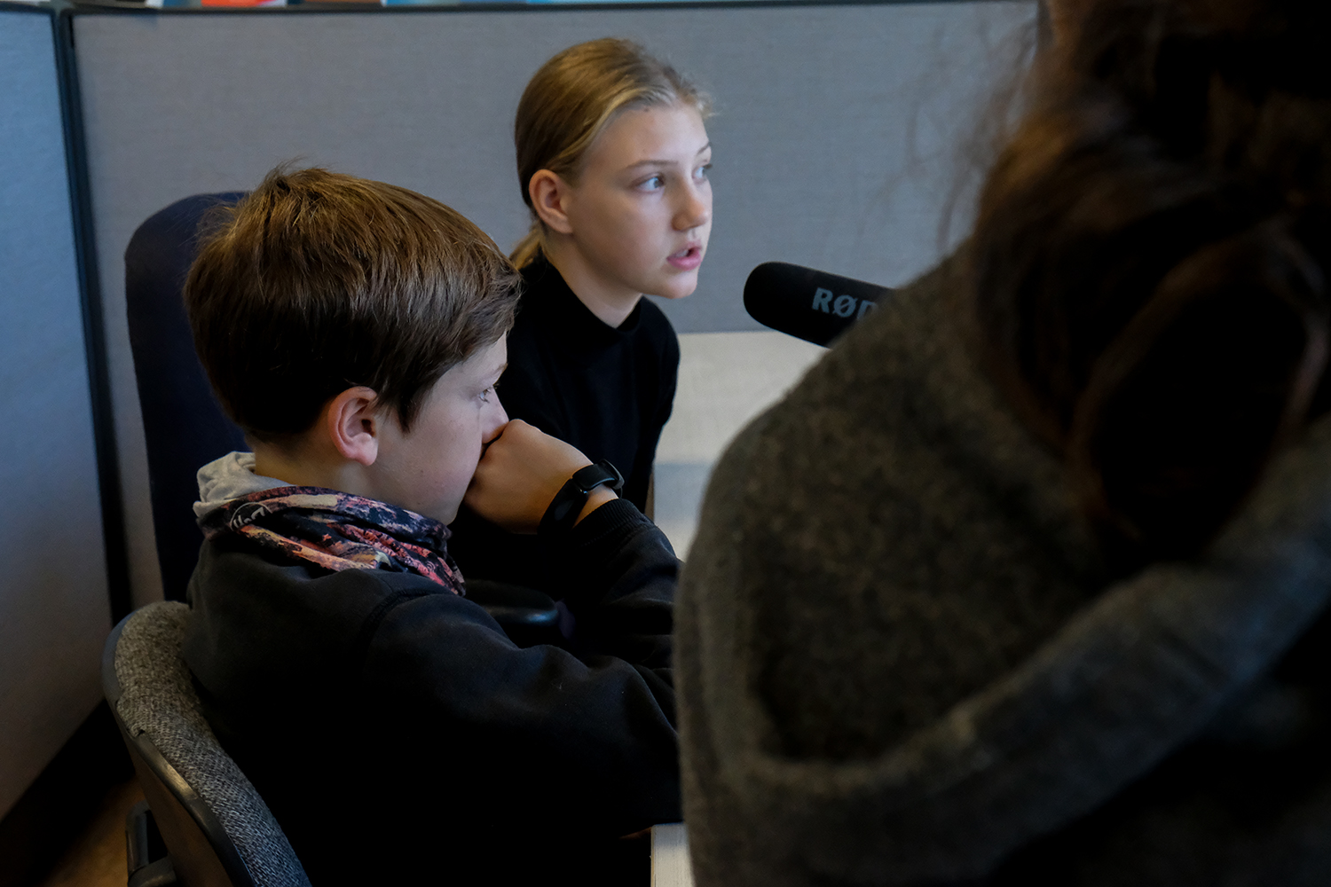 Léa et Antoine répondent aux questions sur le cheerleading © Globe Reporters