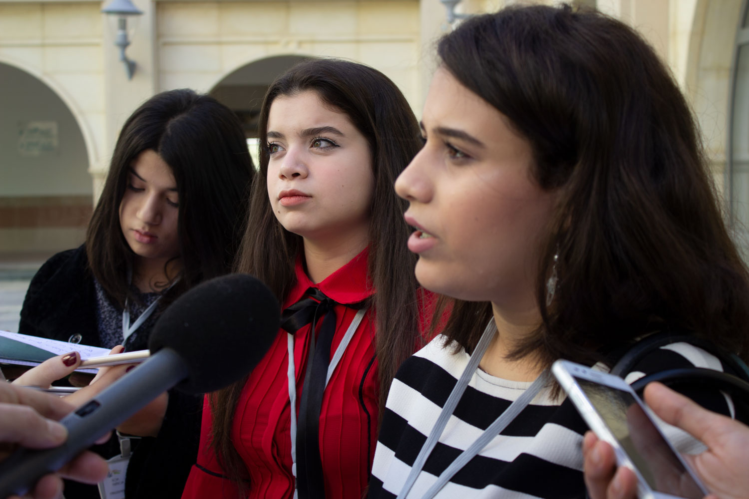 On passe à la nouvelle question © Aziz ANDOLSI