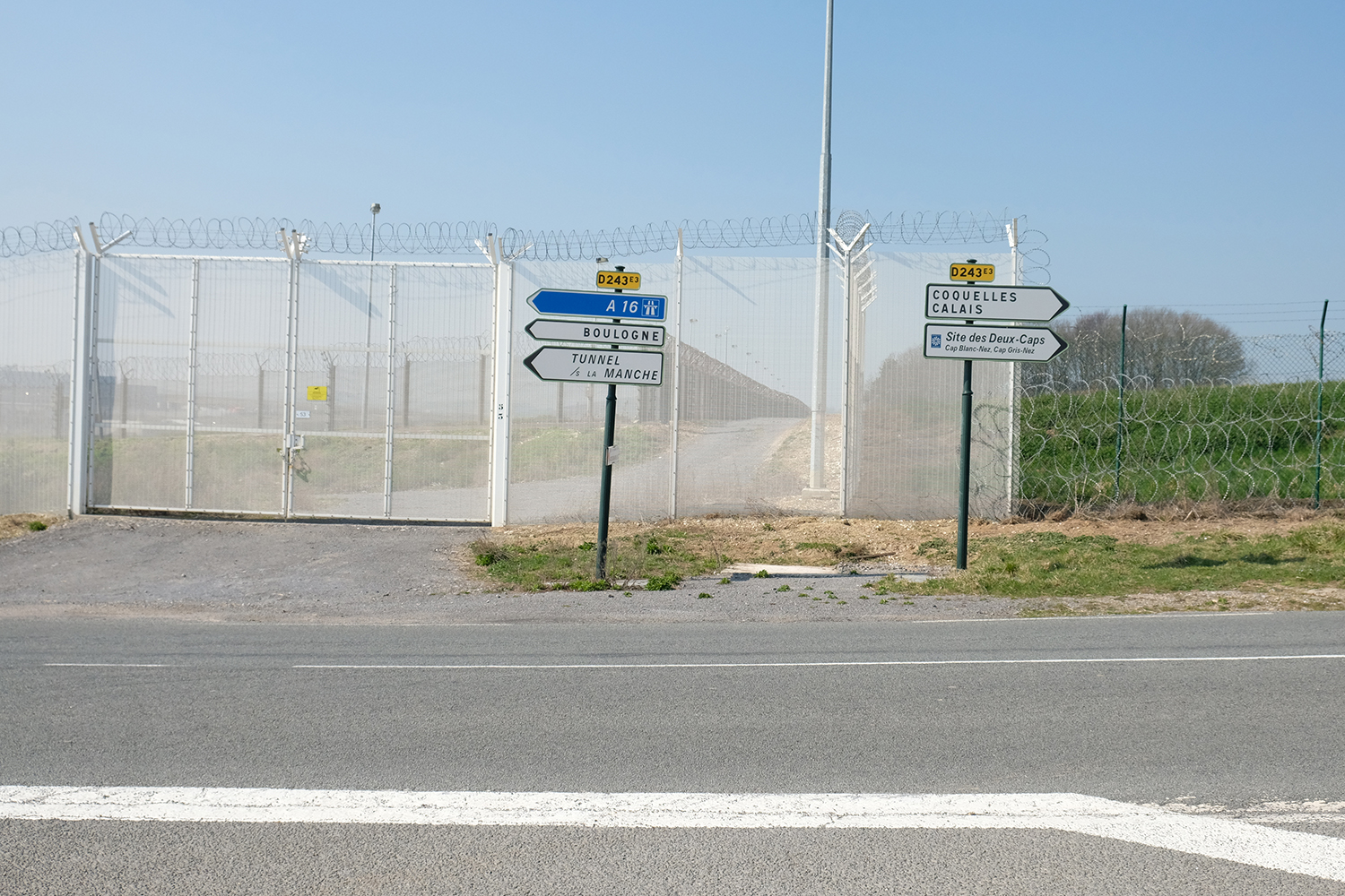 A quoi ressemble une frontière ? Aux abords du tunnel sous la manche. 