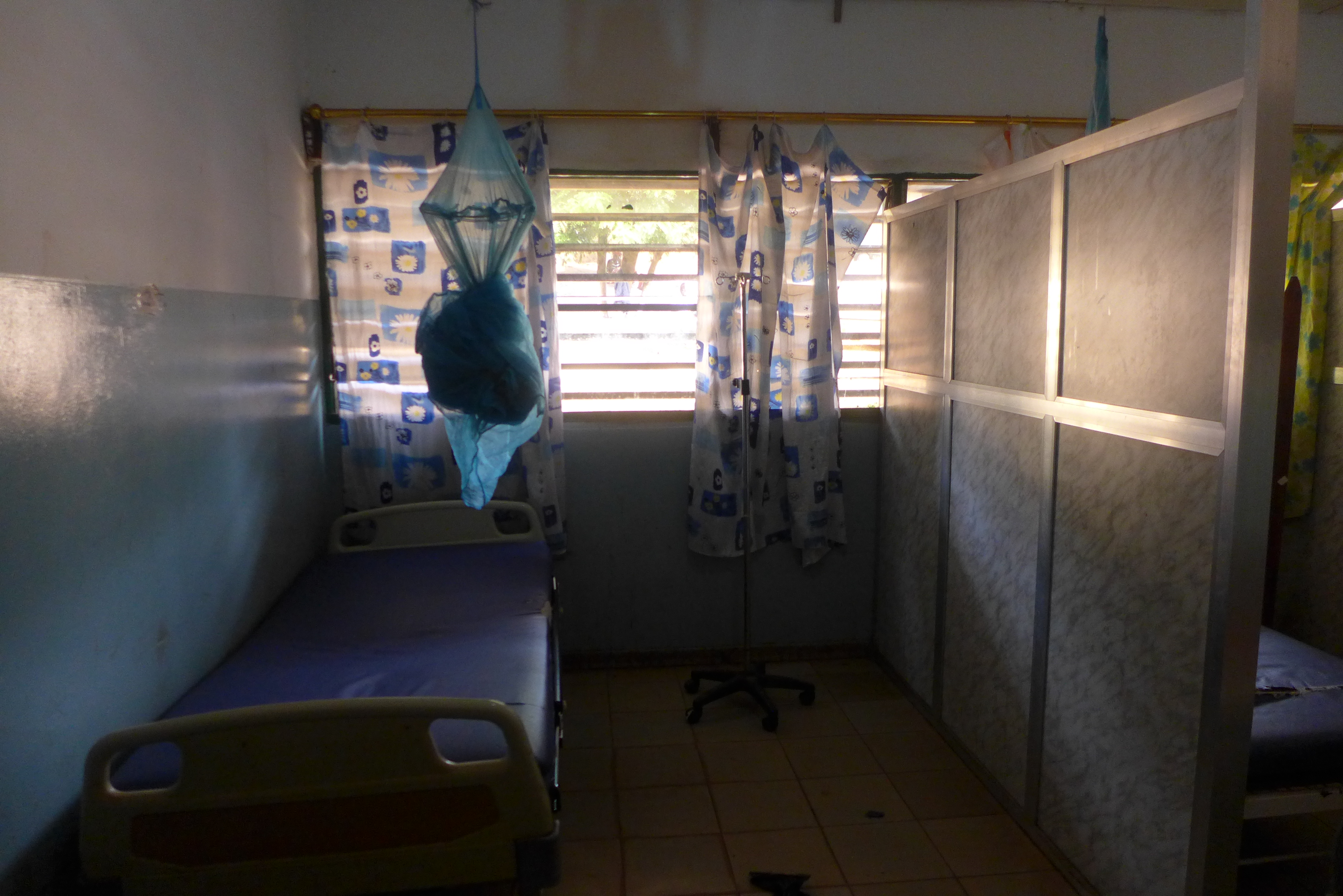 Une chambre du service des urgences.
