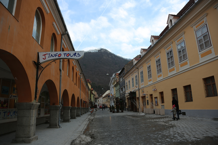 Une rue piétonne