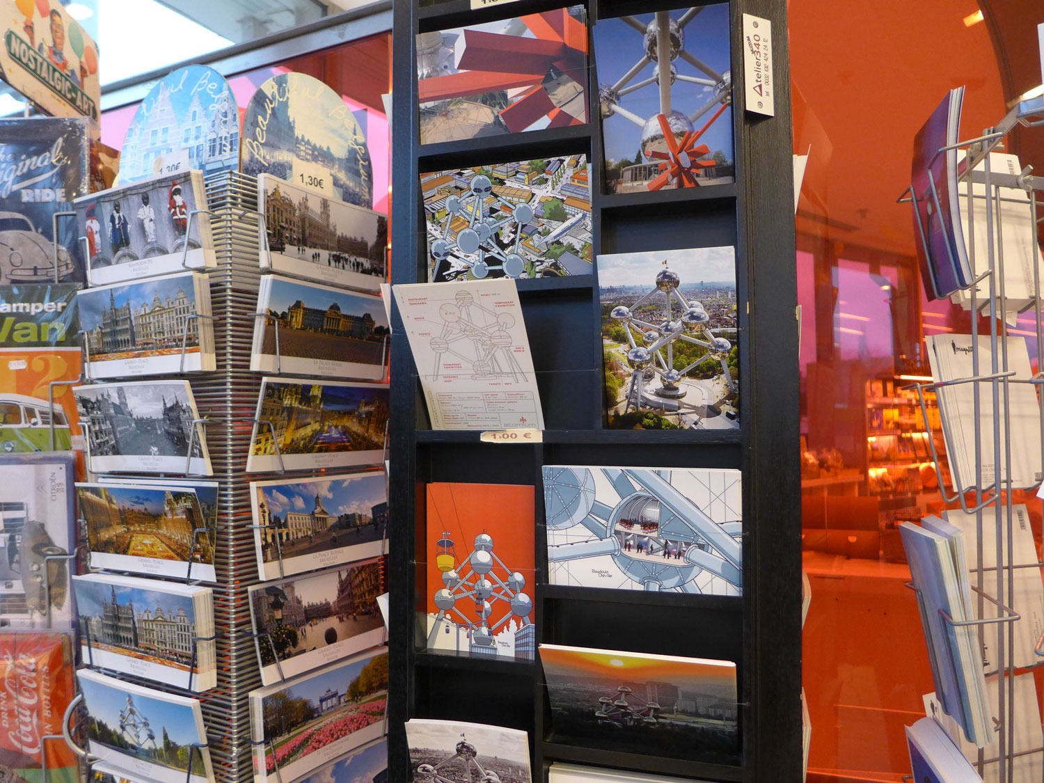 L’Atomium est décliné de mille façons comme la Tour Eiffel