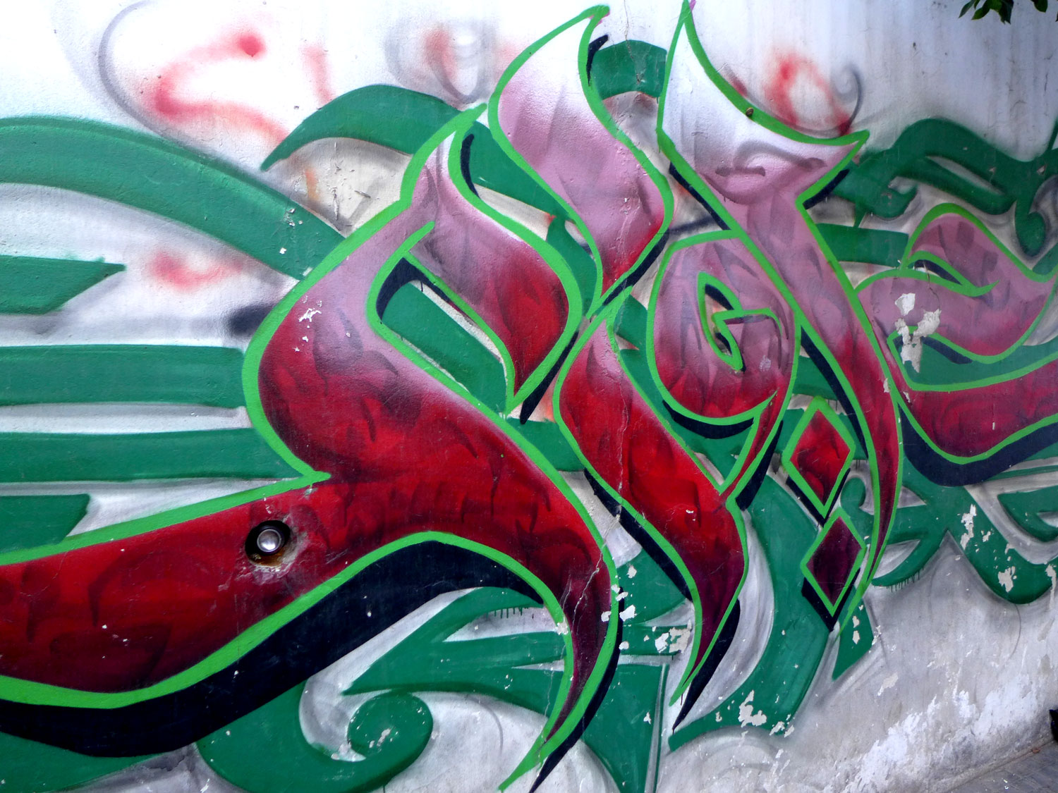 Quand graff et calligraphie se marient © Globe Reporters